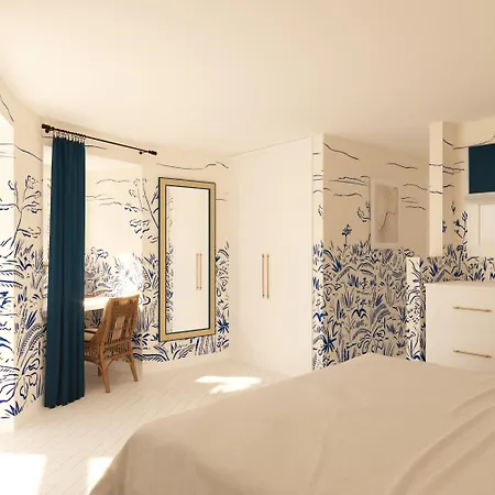 Tenuta Saracena Capri, Private Front Estate With Panoramic Pool Villa *