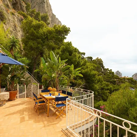Tenuta Saracena Capri, Private Front Estate With Panoramic Pool Capri