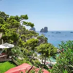 Tenuta Saracena Capri, Private Front Estate With Panoramic Pool 别墅